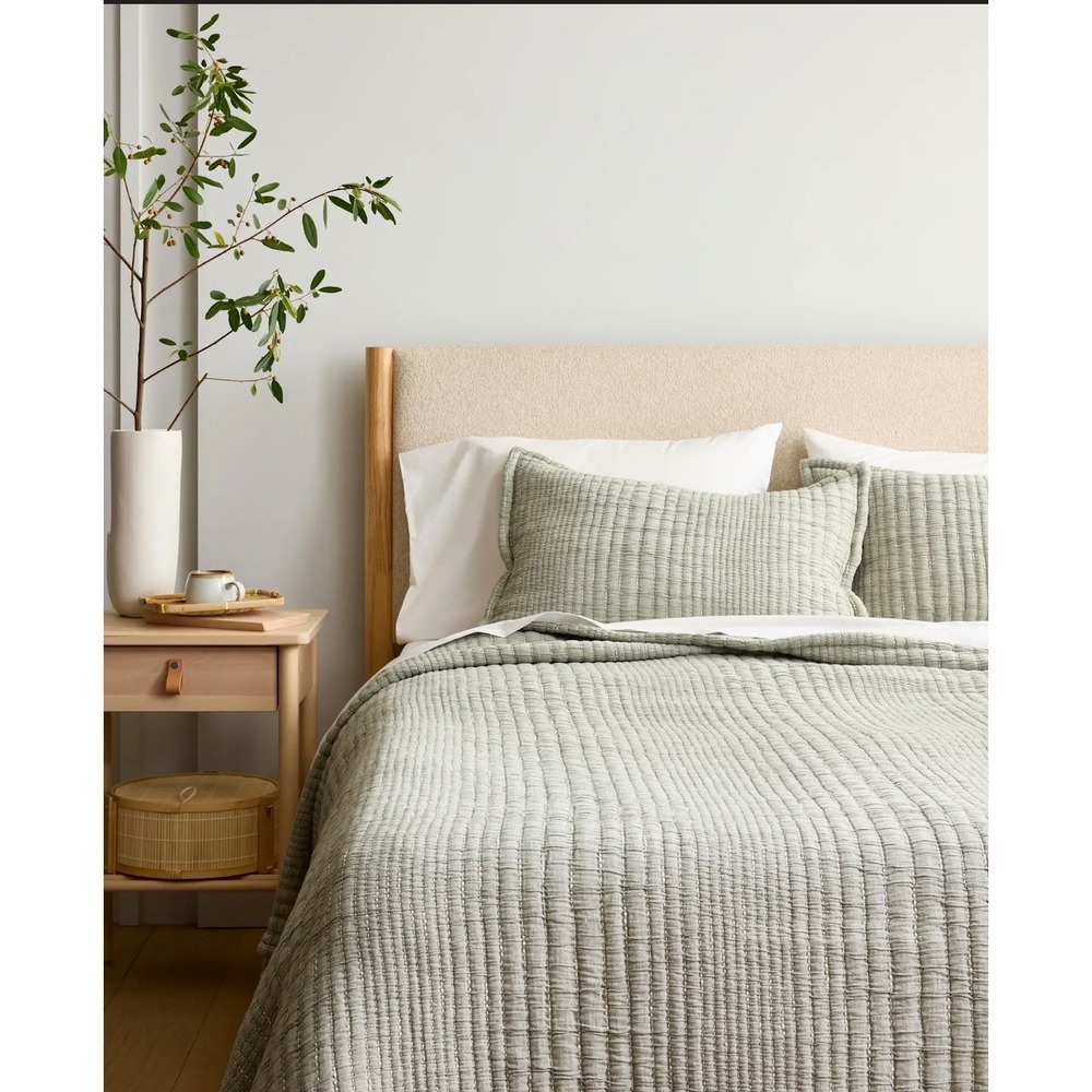 Quince Organic Cotton Channel Stitch Coverlet Set Green Full/Queen NWOT